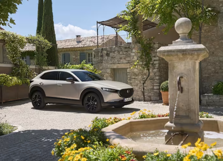MAZDA CX-30