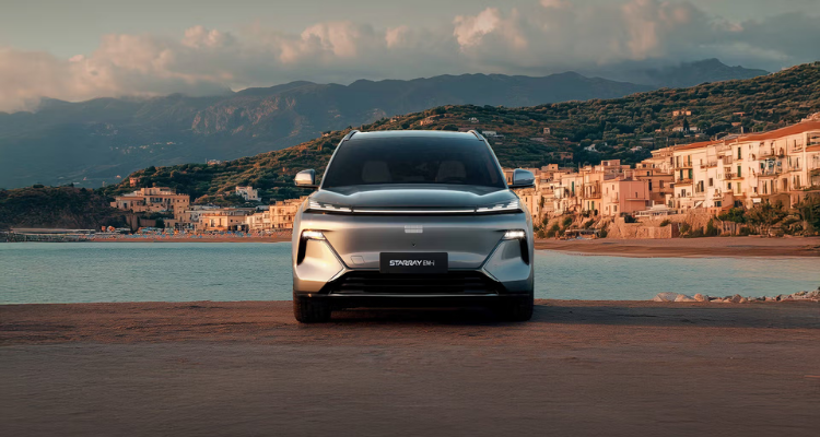 TECHNOLOGIE SUPER HYBRIDE GEELY EM-i